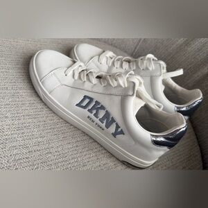 DKNY White Sneakers with Navy Metallic Heel Accent